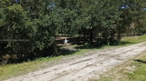 20125 NW 300th Street Okeechobee FL 34972