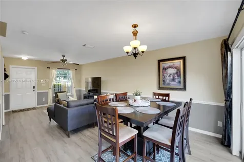 2888 NW 99th Terrace Sunrise FL 33322