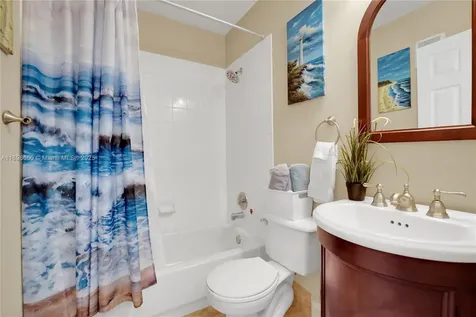 2888 NW 99th Terrace Sunrise FL 33322
