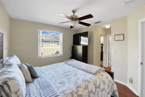 2888 NW 99th Terrace Sunrise FL 33322