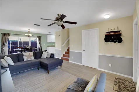 2888 NW 99th Terrace Sunrise FL 33322