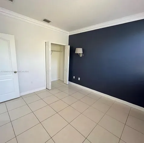 14905 SW 8th Terrace Miami FL 33194