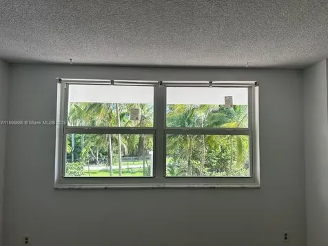 177 Ocean Lane Drive Key Biscayne FL 33149