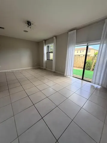 12715 SW 230th Terrace Miami FL 33170