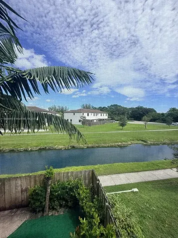 12715 SW 230th Terrace Miami FL 33170
