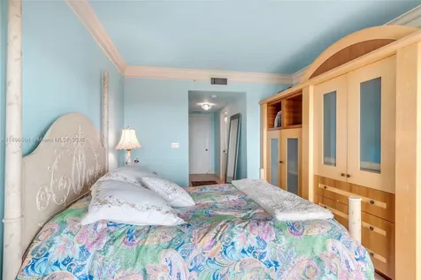 445 Grand Bay Drive Key Biscayne FL 33149