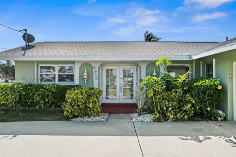 4910 Sorrento Court Cape Coral FL 33904