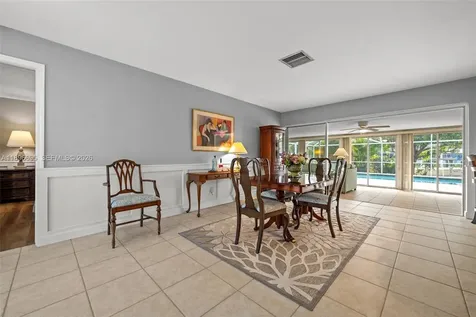 4910 Sorrento Court Cape Coral FL 33904