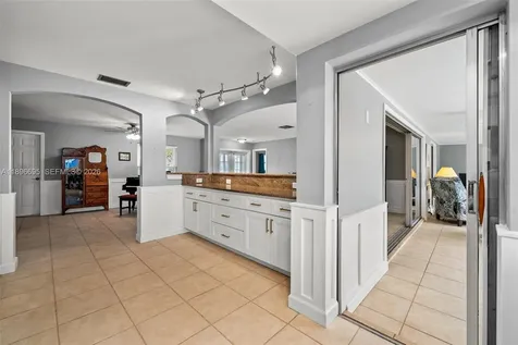 4910 Sorrento Court Cape Coral FL 33904