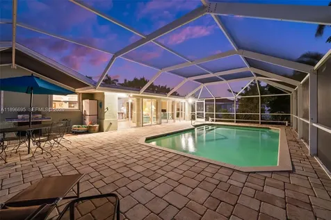 4910 Sorrento Court Cape Coral FL 33904