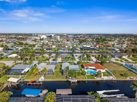 4910 Sorrento Court Cape Coral FL 33904