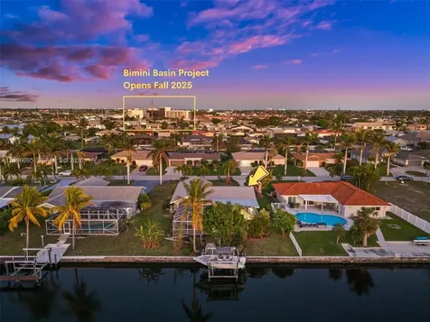 4910 Sorrento Court Cape Coral FL 33904