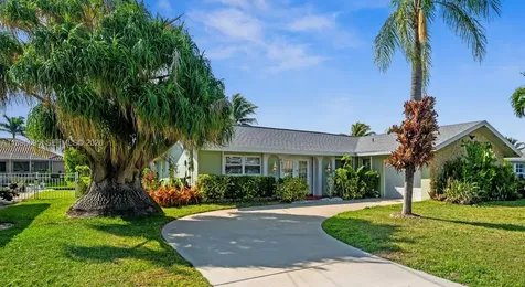 4910 Sorrento Court Cape Coral FL 33904