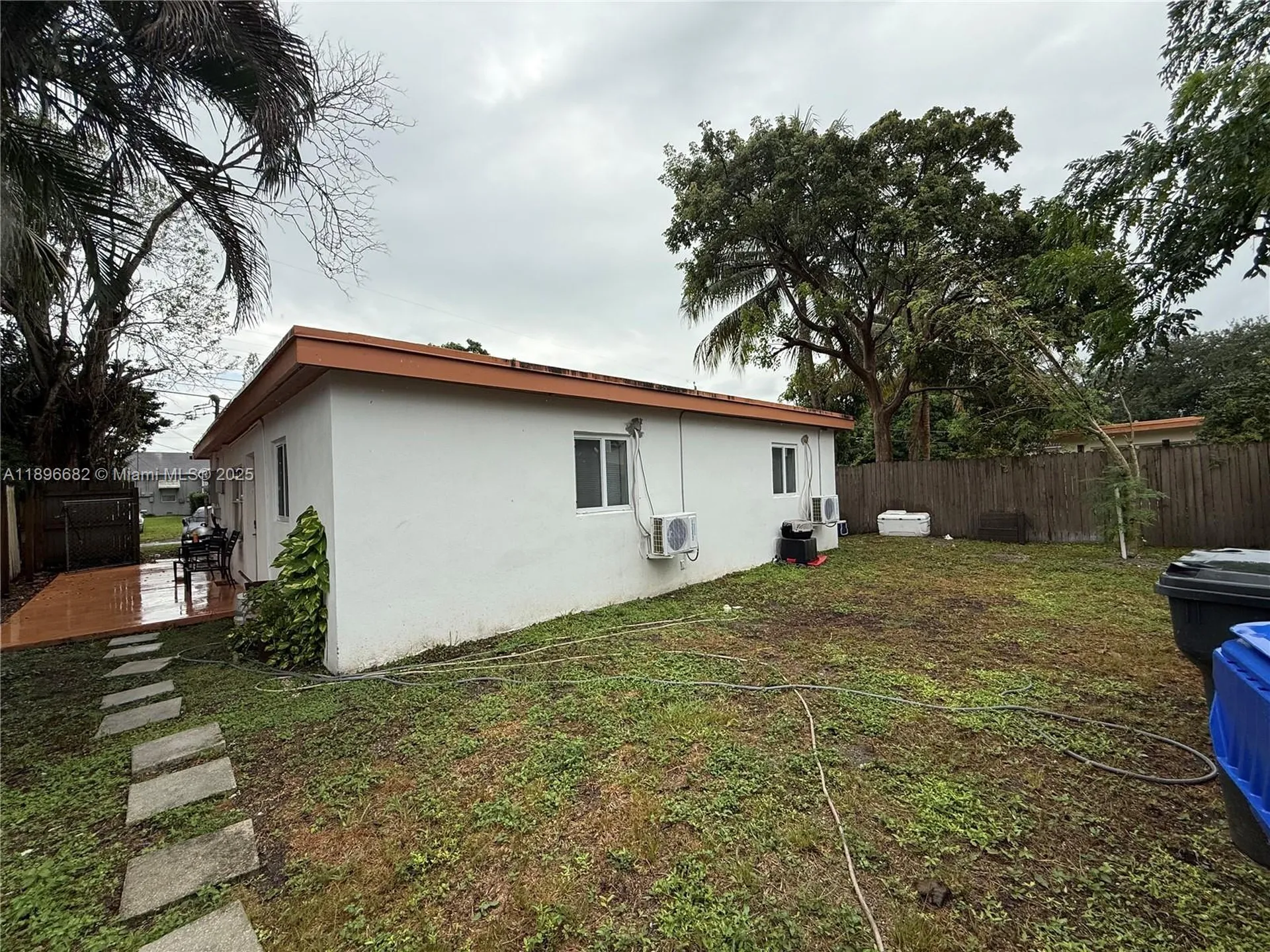 2534 Mckinley Street Hollywood FL 33020