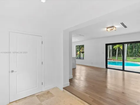 8501 SW 68th Street Road Miami FL 33143