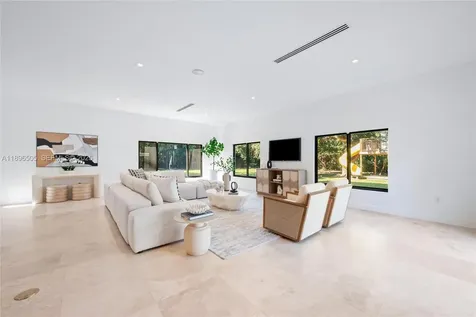 8501 SW 68th Street Road Miami FL 33143