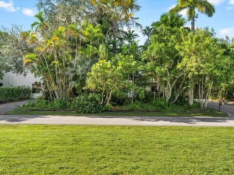 8501 SW 68th Street Road Miami FL 33143