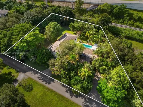 8501 SW 68th Street Road Miami FL 33143