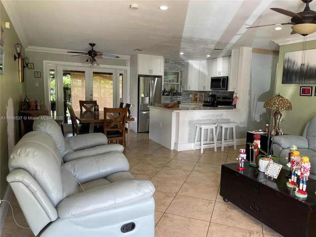 1961 SW 36 Avenue Fort Lauderdale FL 33312