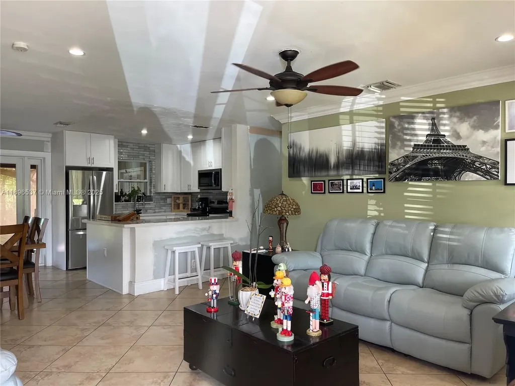 1961 SW 36 Avenue Fort Lauderdale FL 33312