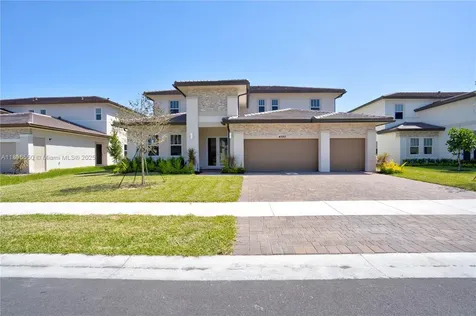 4390 SW 122nd Terrace Davie FL 33330