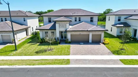 4390 SW 122nd Terrace Davie FL 33330