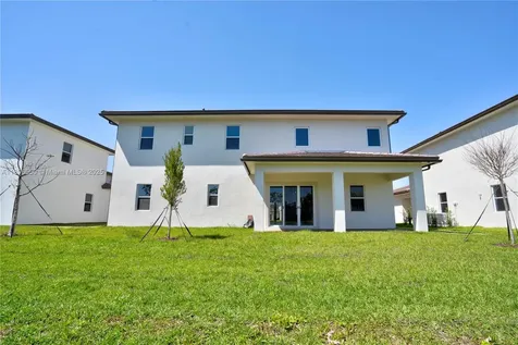 4390 SW 122nd Terrace Davie FL 33330