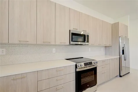 4390 SW 122nd Terrace Davie FL 33330