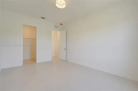 4390 SW 122nd Terrace Davie FL 33330