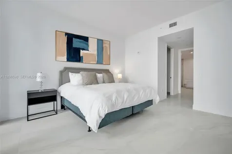 17550 Collins Avenue Sunny Isles Beach FL 33160