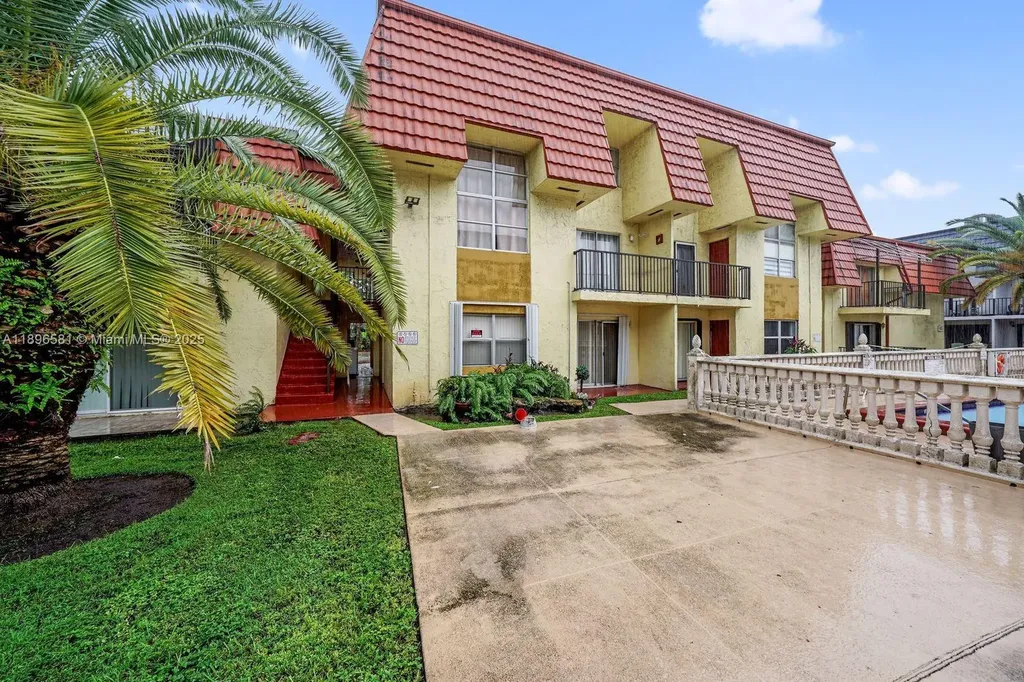 8005 W Six Avenue Hialeah FL 33014