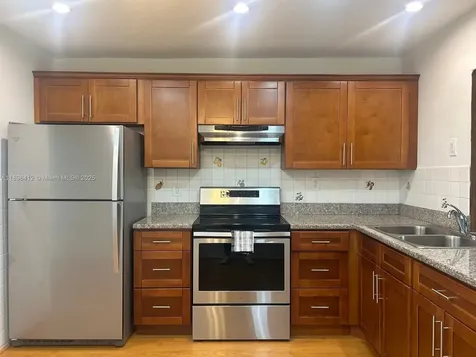 4804 NW 50th Court Tamarac FL 33319