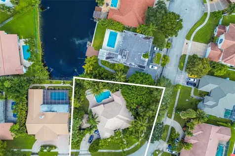 10101 SW 5th Street Plantation FL 33324