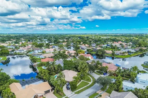 10101 SW 5th Street Plantation FL 33324