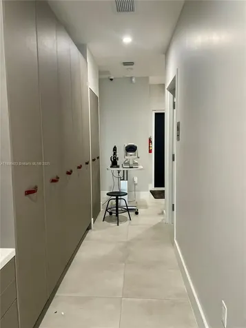 536 SW 12th Avenue Miami FL 33130