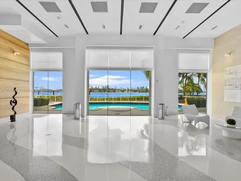 650 West Avenue Miami Beach FL 33139