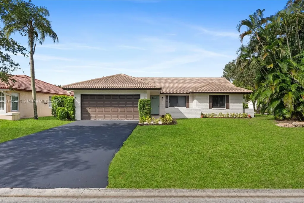 10791 NW 9th Manor Coral Springs FL 33071