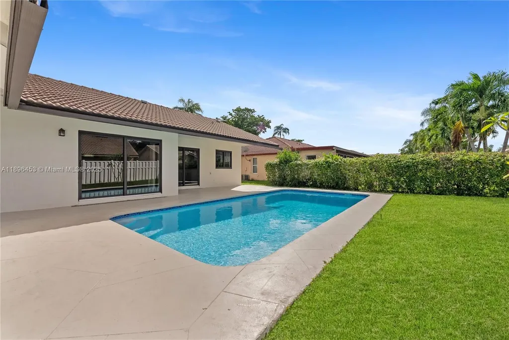 10791 NW 9th Manor Coral Springs FL 33071