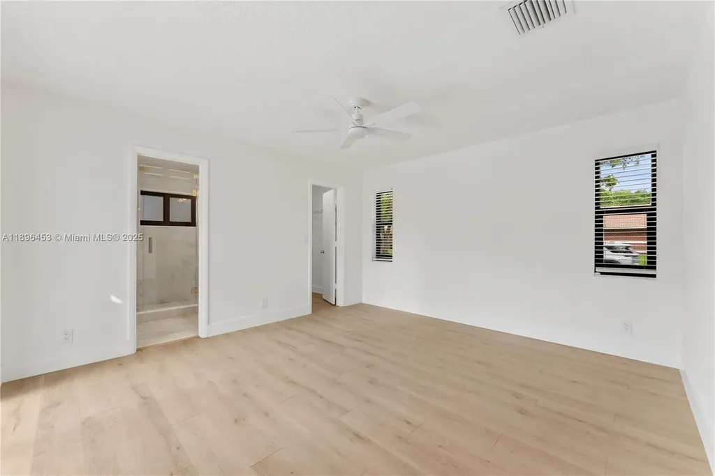 10791 NW 9th Manor Coral Springs FL 33071