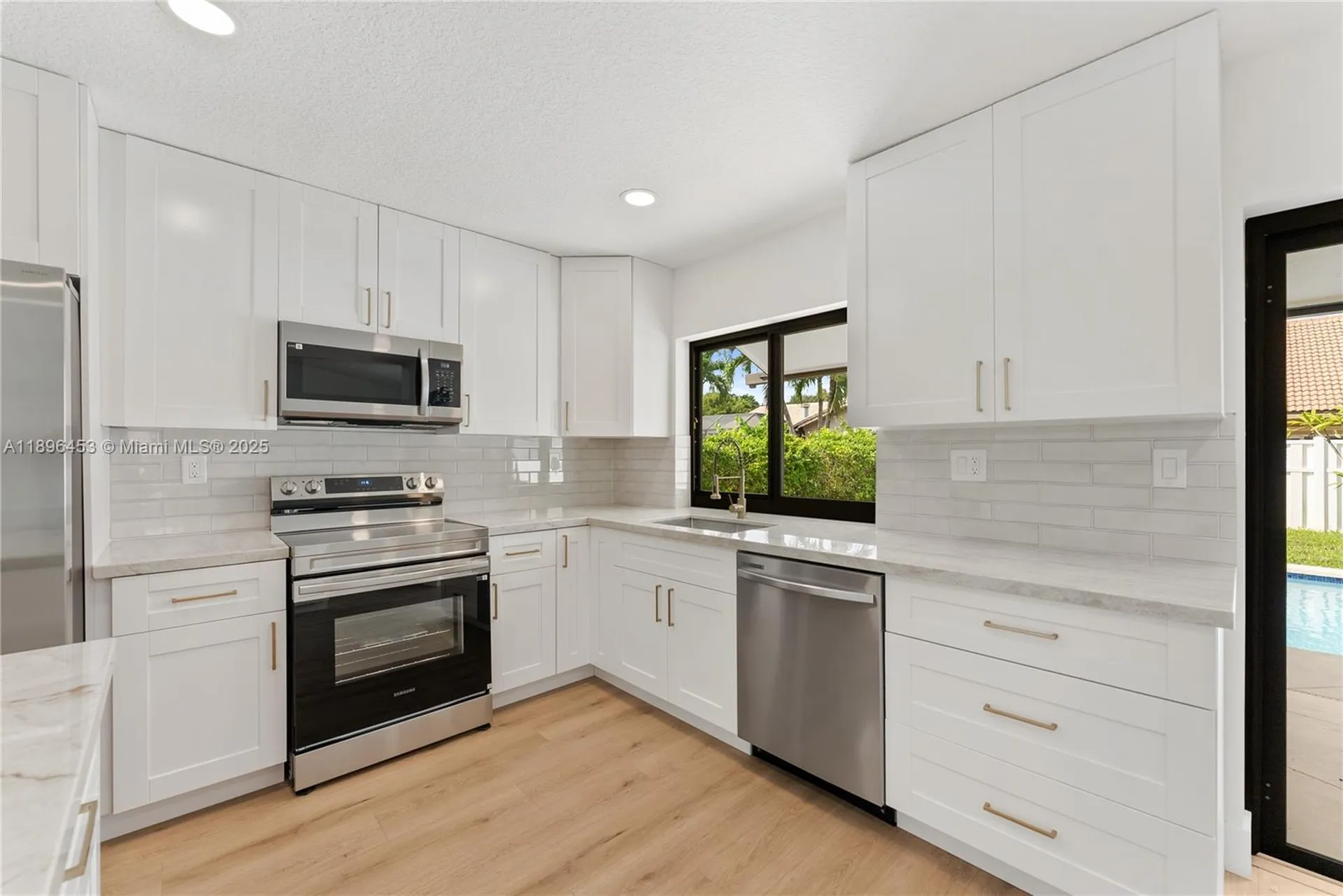 10791 NW 9th Manor Coral Springs FL 33071