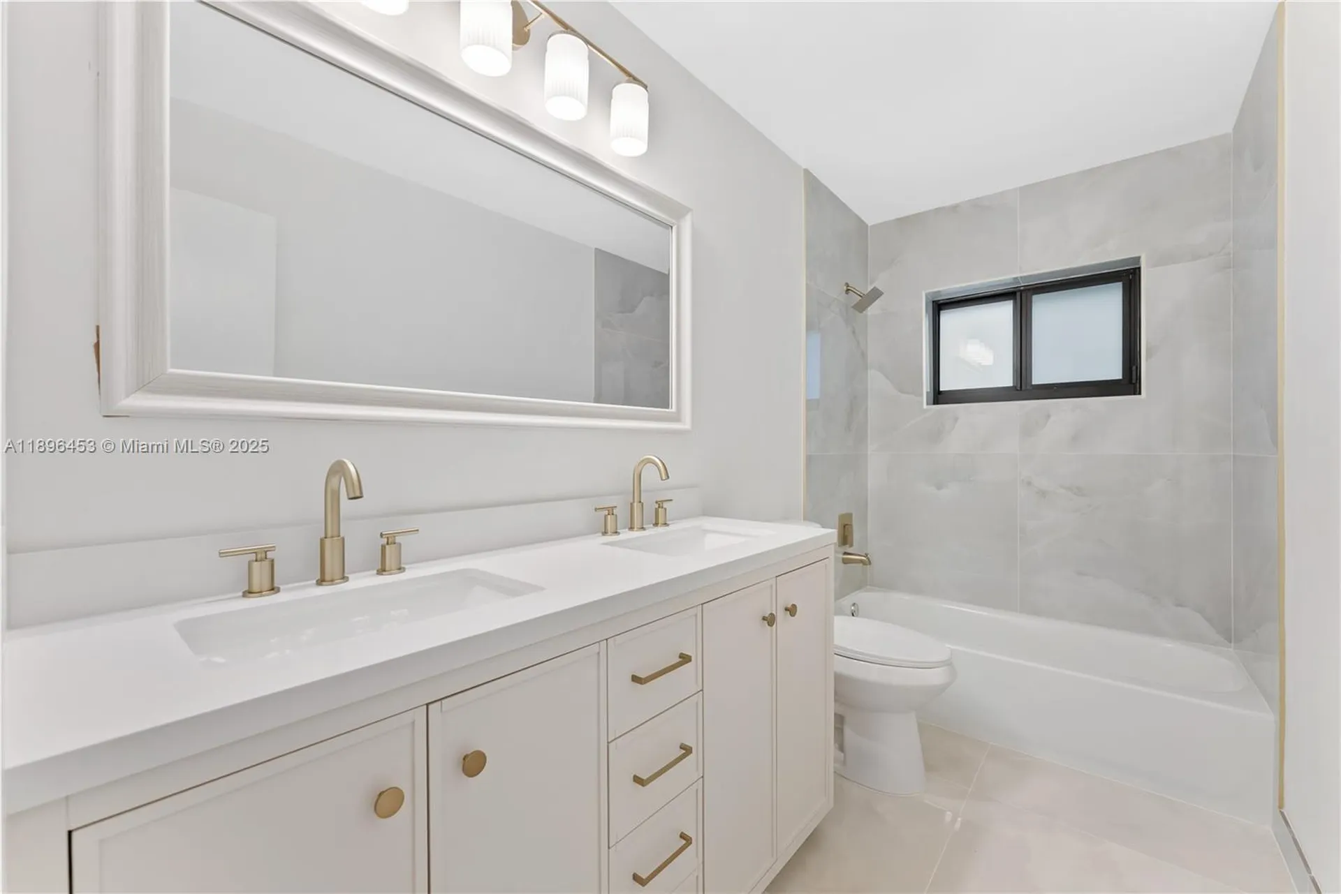 10791 NW 9th Manor Coral Springs FL 33071