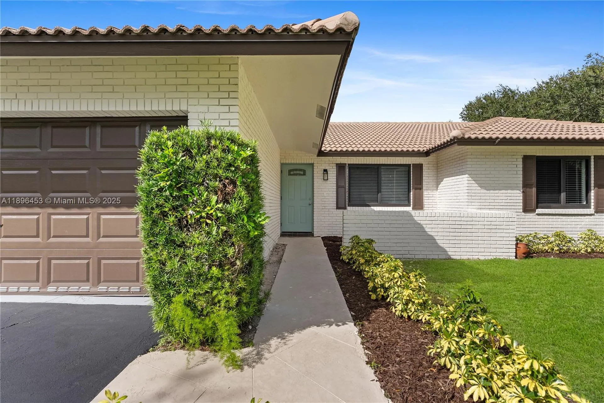 10791 NW 9th Manor Coral Springs FL 33071