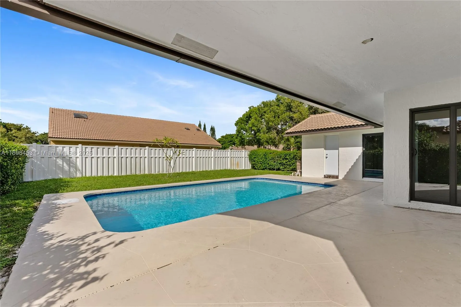 10791 NW 9th Manor Coral Springs FL 33071