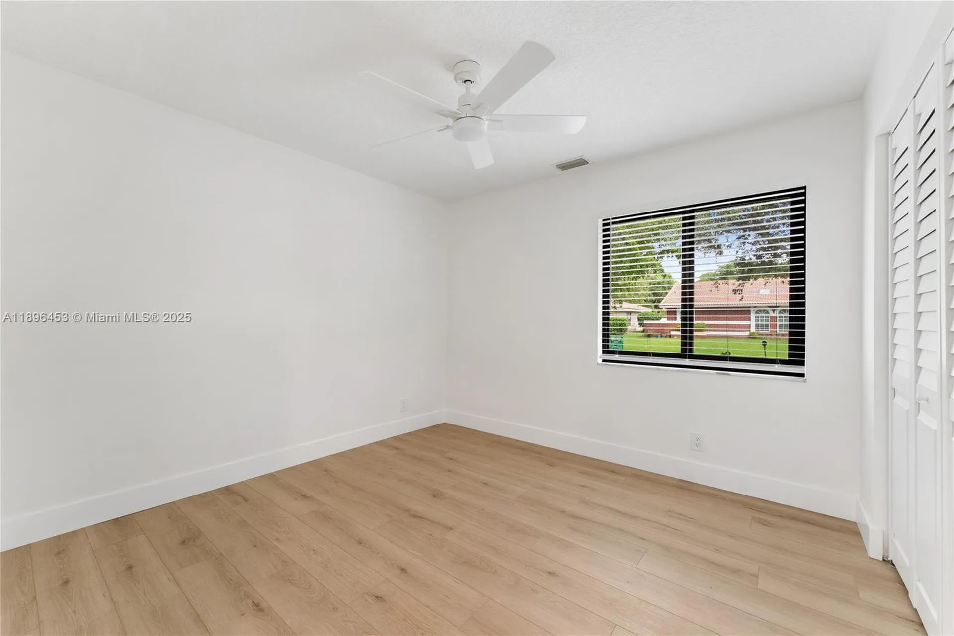 10791 NW 9th Manor Coral Springs FL 33071