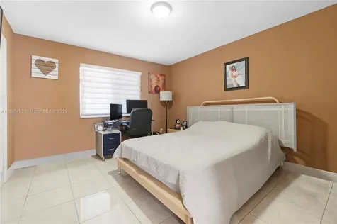 17400 NW 76th Court Hialeah FL 33015