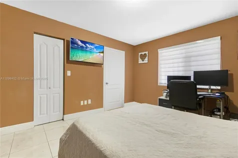 17400 NW 76th Court Hialeah FL 33015