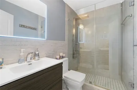 17400 NW 76th Court Hialeah FL 33015