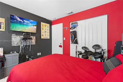17400 NW 76th Court Hialeah FL 33015