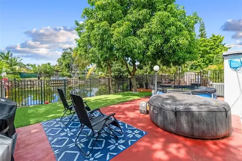 17400 NW 76th Court Hialeah FL 33015