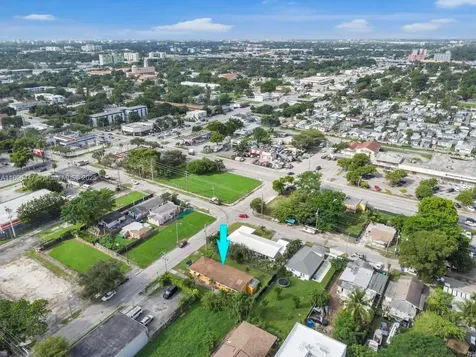 47 NE 80th Terrace Miami FL 33138